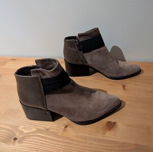 Circus by Sam Edelman Suede Ankle Boots Block Heel Zip | Size 7M | Worn Twice